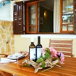 Apartament Portico Cozy Kariá
