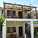Portico Cozy Apartament Kariá